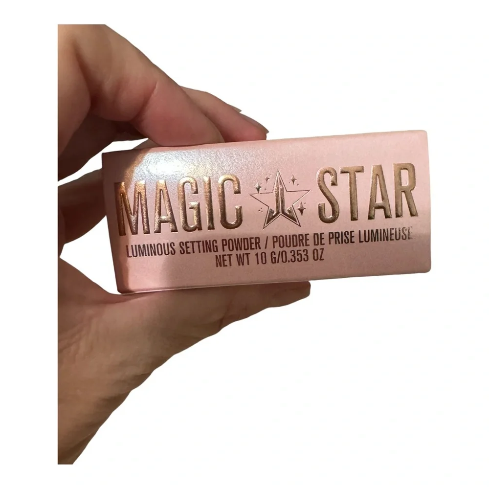 JEFFREE STAR NEW Cosmetics Magic Star Luminous Setting Powder in Caramel
